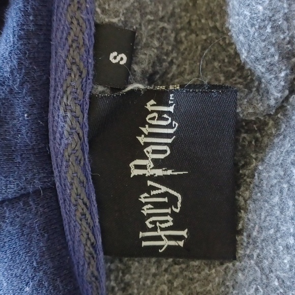 Harry Potter Charcoal Gray hoodie, Ravenclaw, Sz S, 21" PTP - Picture 5 of 8